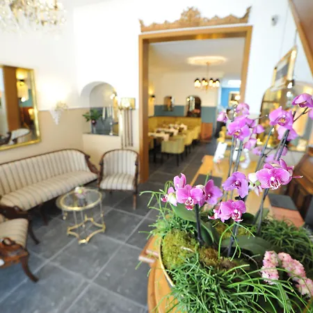 Rheinischer Hof Hotel