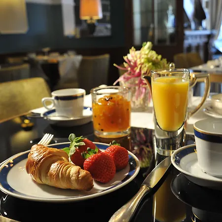 Rheinischer Hof 4*