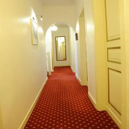 Hotel Rheinischer Hof