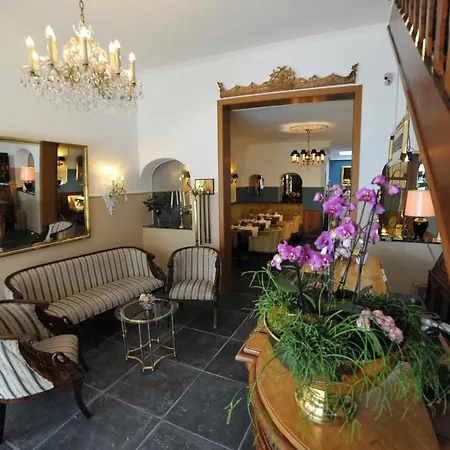 Rheinischer Hof Hotel 3*
